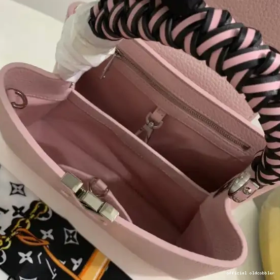 Official oldcobbler CAPUCINES VUITTON LOUIS BB 0606